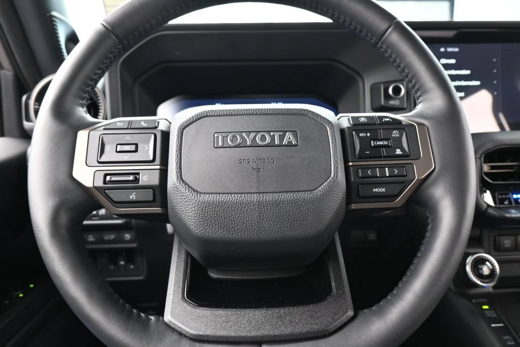 Used 2025 Toyota Land Cruiser w/ Premium Package AWD/4WD image 31