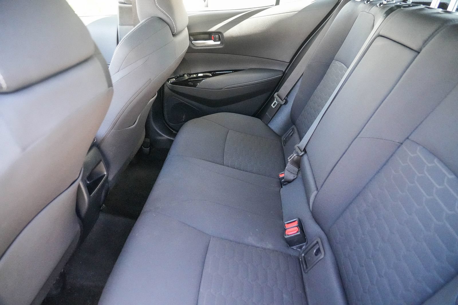 Certified 2019 Toyota Corolla SE FWD image 18