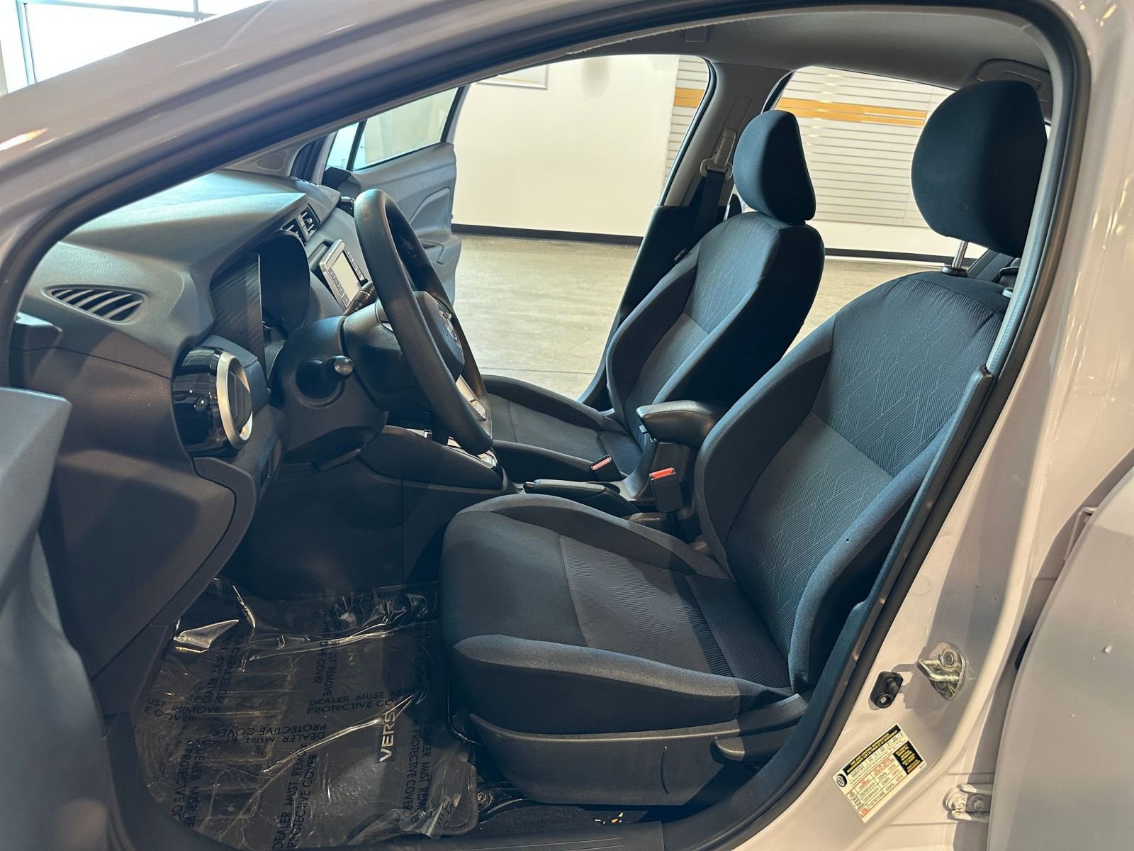 Used 2025 Nissan Versa SV image 25