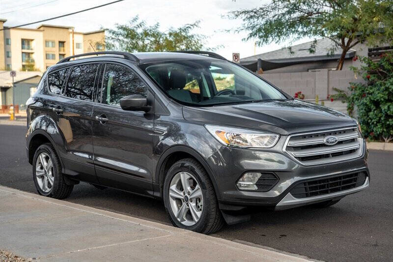 Used 2018 Ford Escape SE image 7
