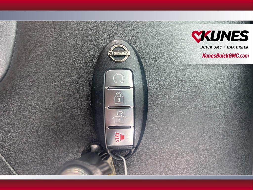 Used 2023 Nissan Armada SV image 34