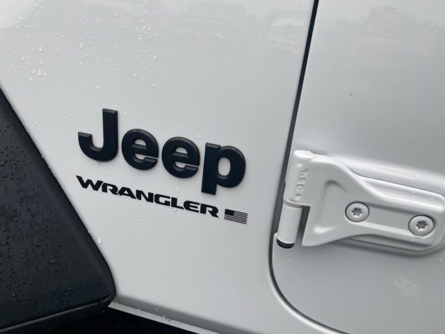 Used 2023 Jeep Wrangler Unlimited Sport AWD/4WD image 39