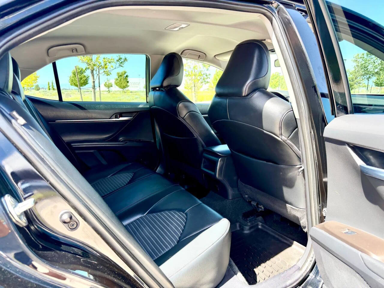 Used 2023 Toyota Camry SE FWD image 26