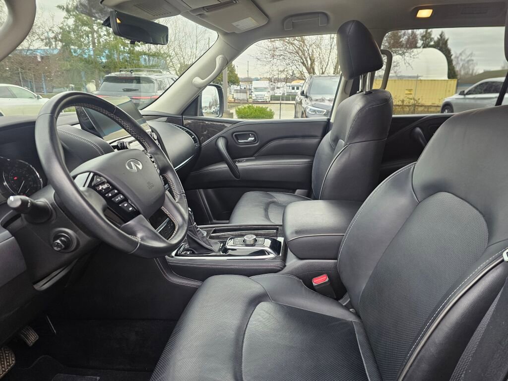 Used 2024 INFINITI QX80 Luxe image 24
