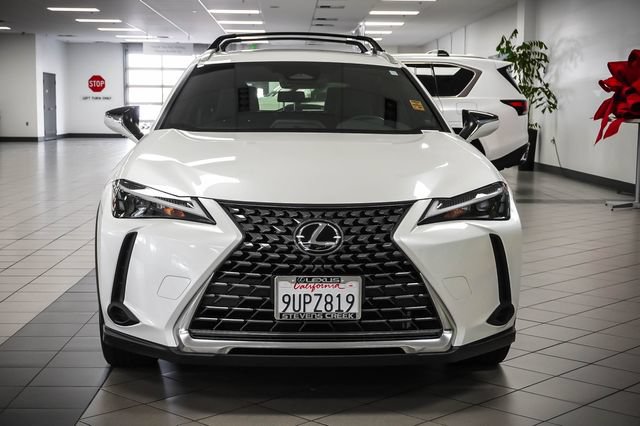 Certified 2025 Lexus UX 300h FWD w/ Accessory Package (Z2) image 4