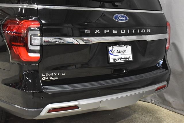Used 2024 Ford Expedition Max Limited image 9