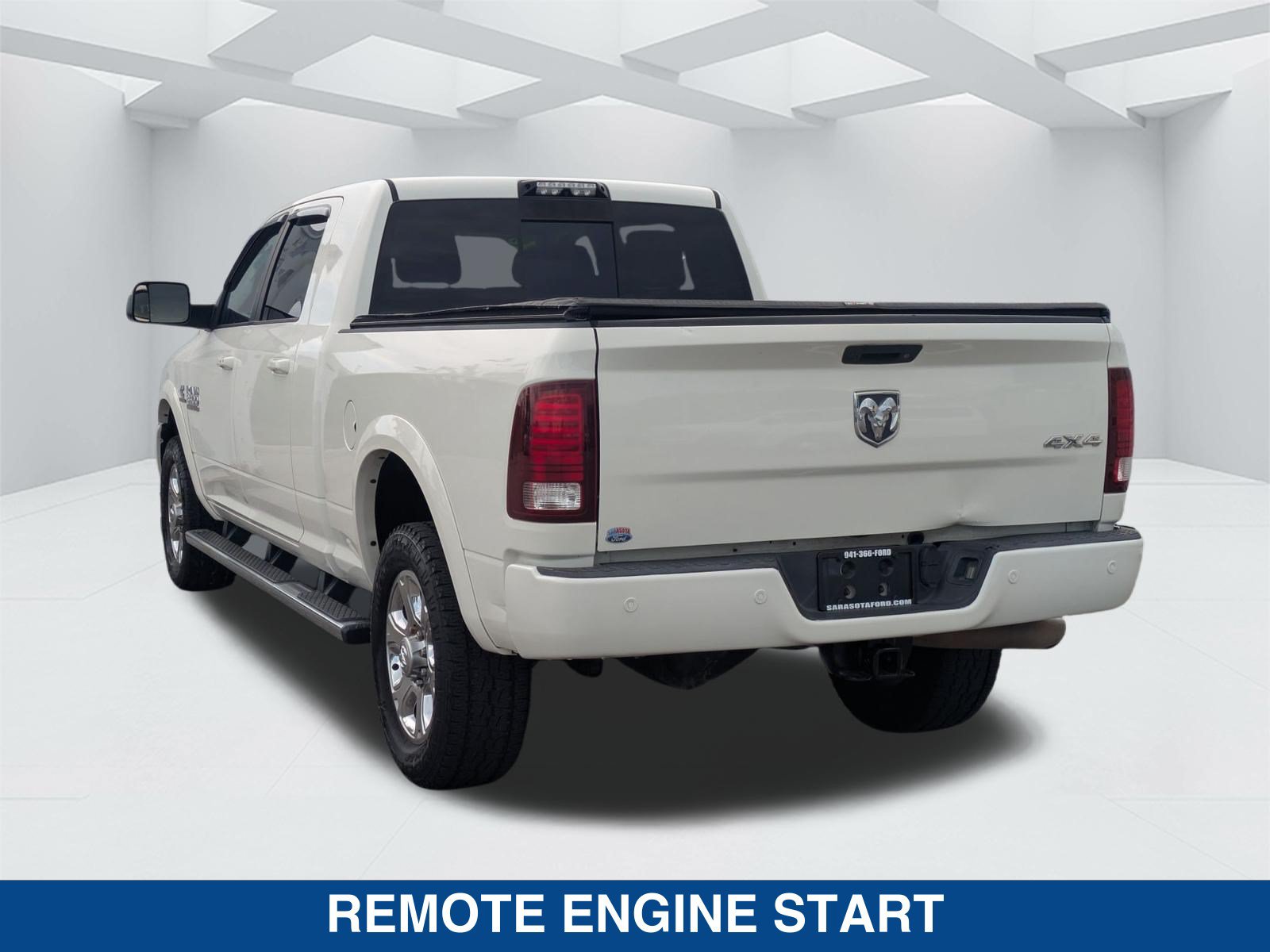 Used 2018 RAM 3500 Laramie w/ Sport Appearance Group AWD/4WD image 7