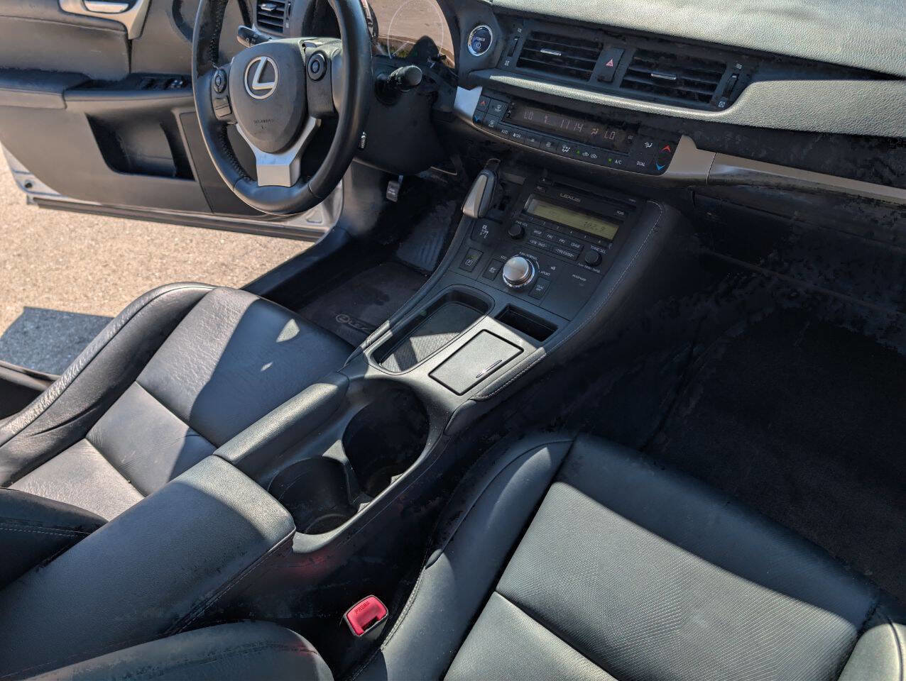 Used 2015 Lexus CT 200h image 20