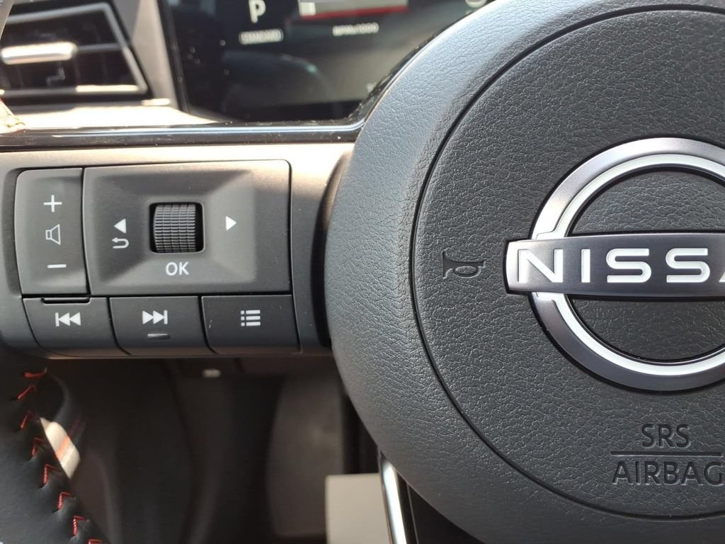 New 2026 Nissan Kicks SR FWD image 17