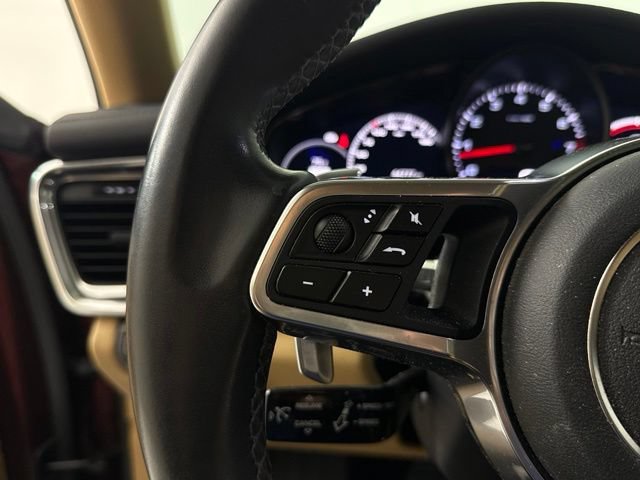 Used 2018 Porsche Panamera 4 AWD/4WD image 29