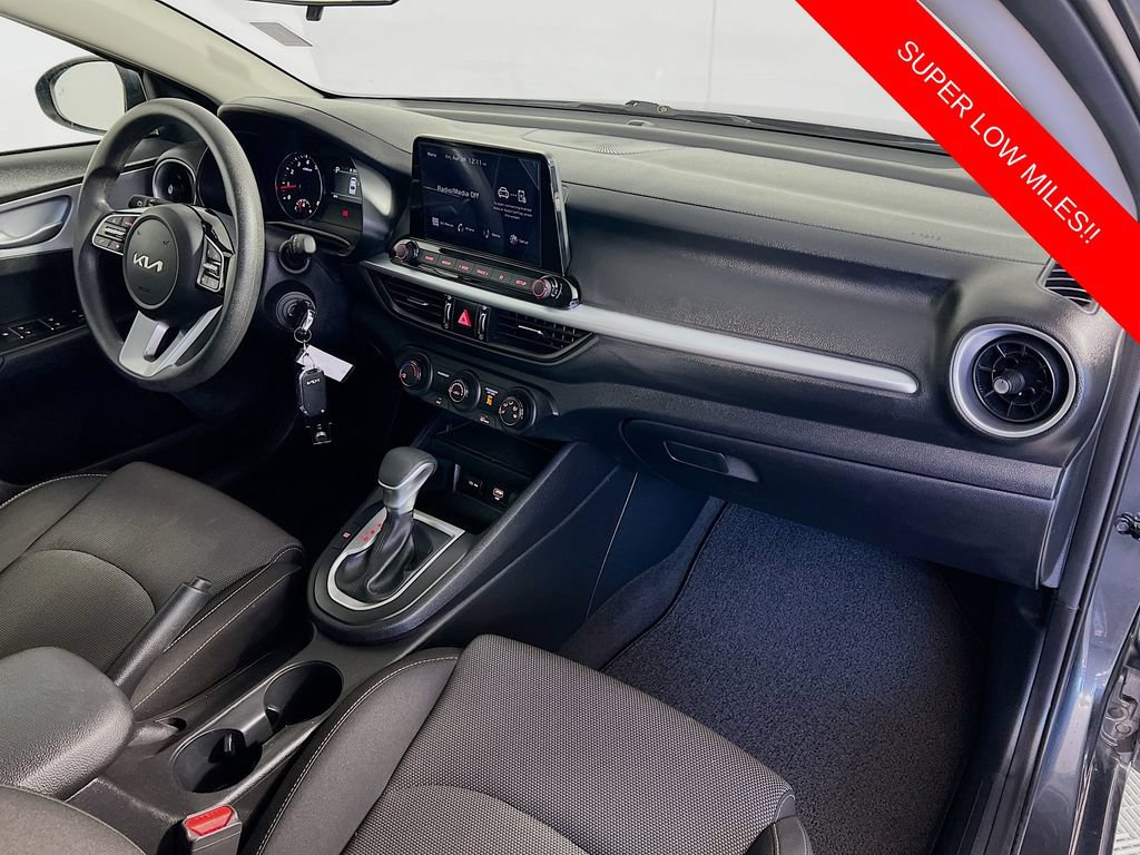 Certified 2024 Kia Forte LXS w/ LXS Technology Package FWD image 27