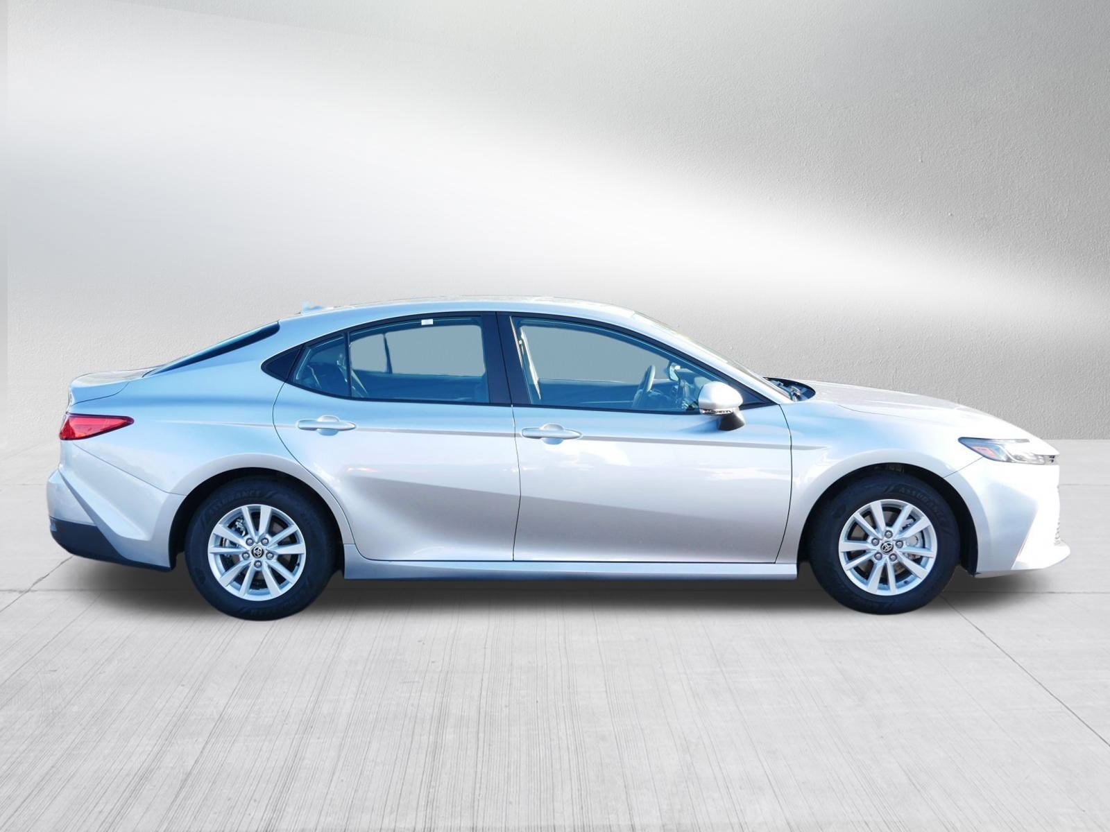 Certified 2025 Toyota Camry LE image 8