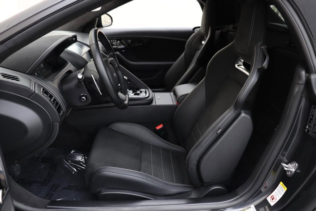 Used 2022 Jaguar F-TYPE R-Dynamic image 23