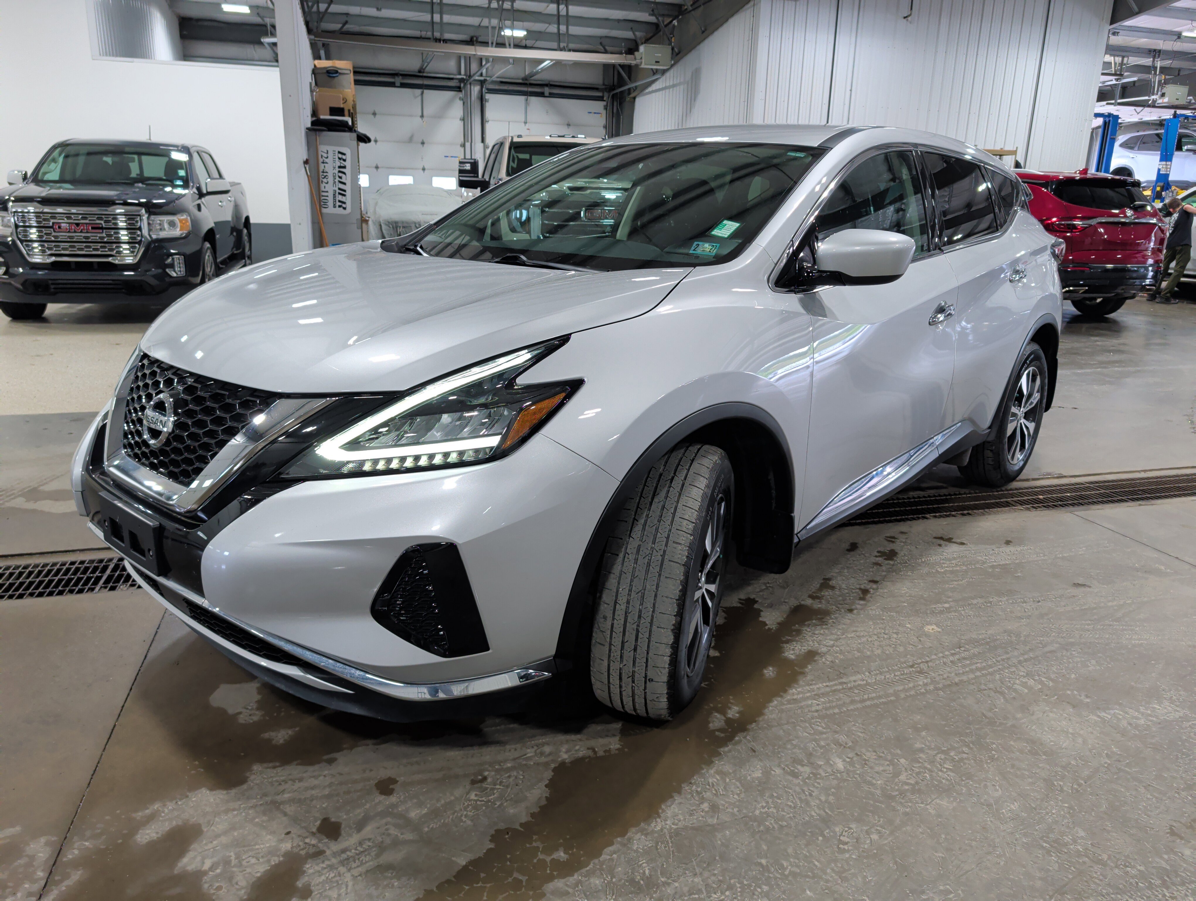 Used 2022 Nissan Murano S AWD/4WD image 6