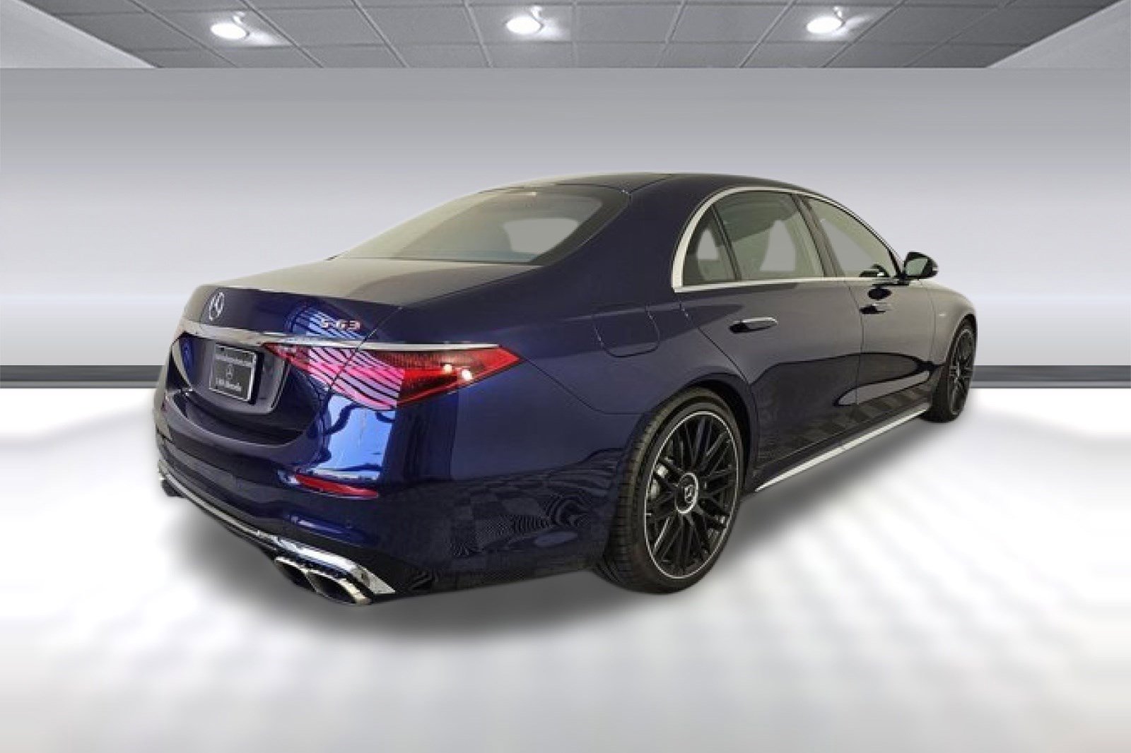 Used 2024 Mercedes-Benz S 63 AMG S image 7