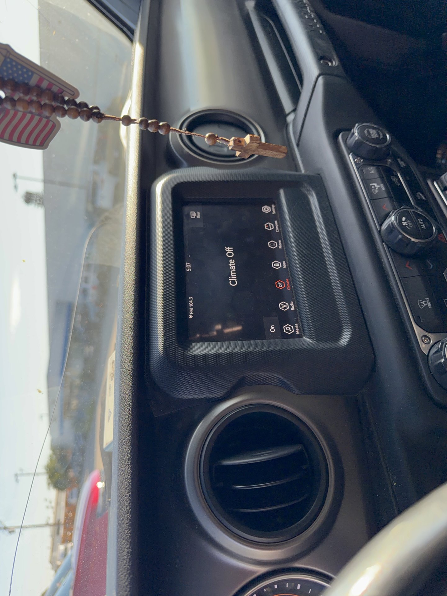 Used 2018 Jeep Wrangler Unlimited Sport S AWD/4WD image 8