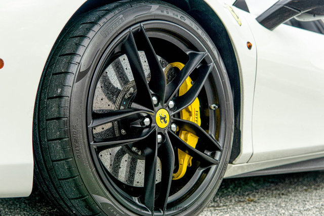 Used 2017 Ferrari 488 Spider RWD image 76