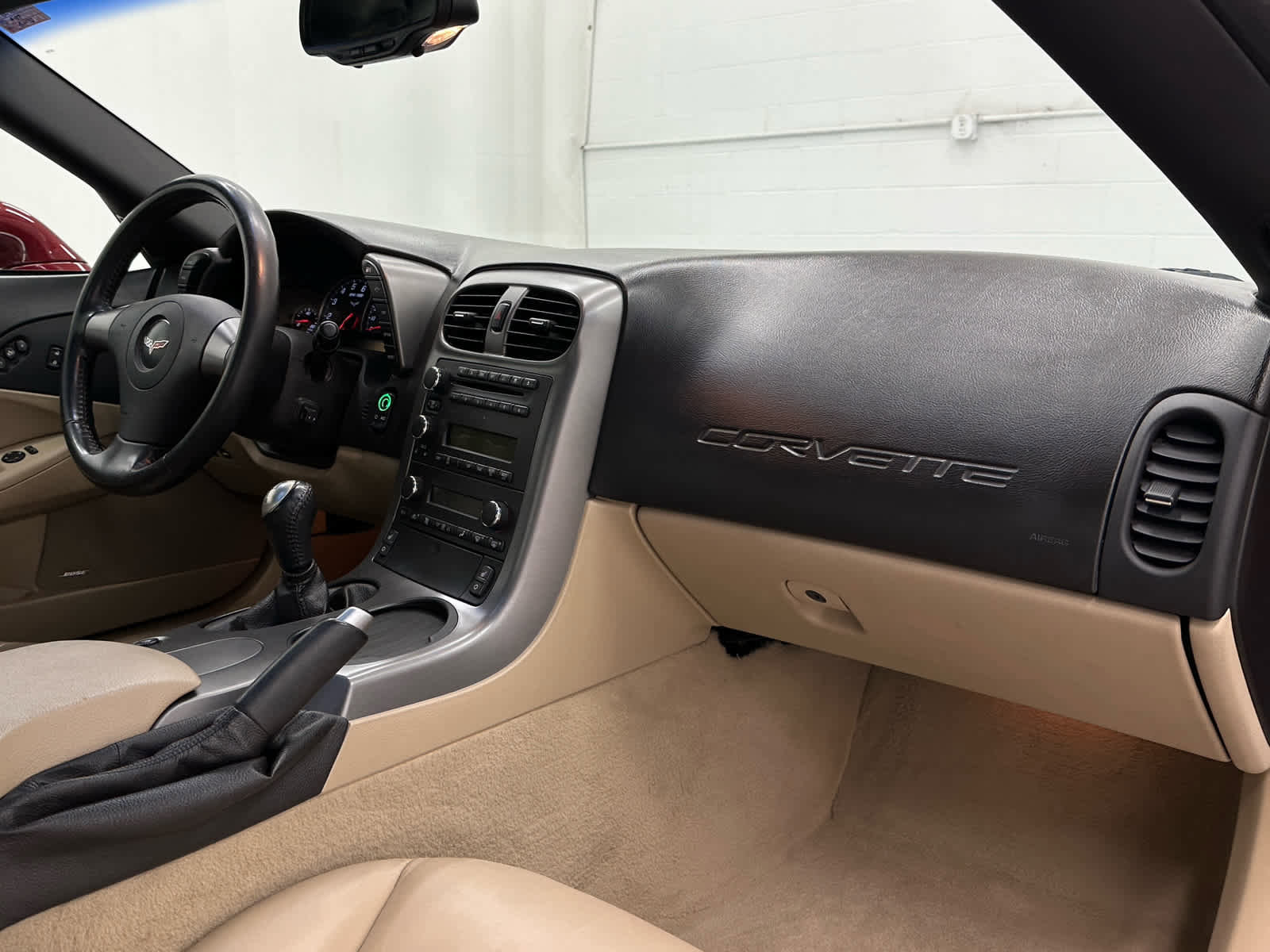 Used 2006 Chevrolet Corvette Coupe w/ Preferred Equipment Group RWD image 14