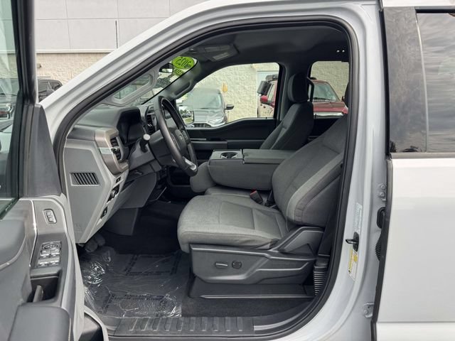 Certified 2025 Ford F150 XLT w/ Equipment Group 301A Standard AWD/4WD image 18