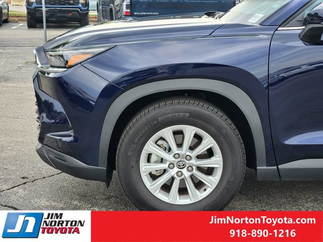 Used 2026 Toyota Grand Highlander FWD image 8