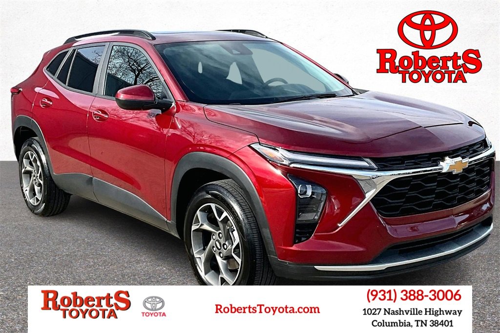 Used 2024 Chevrolet Trax LT w/ Sunroof Package