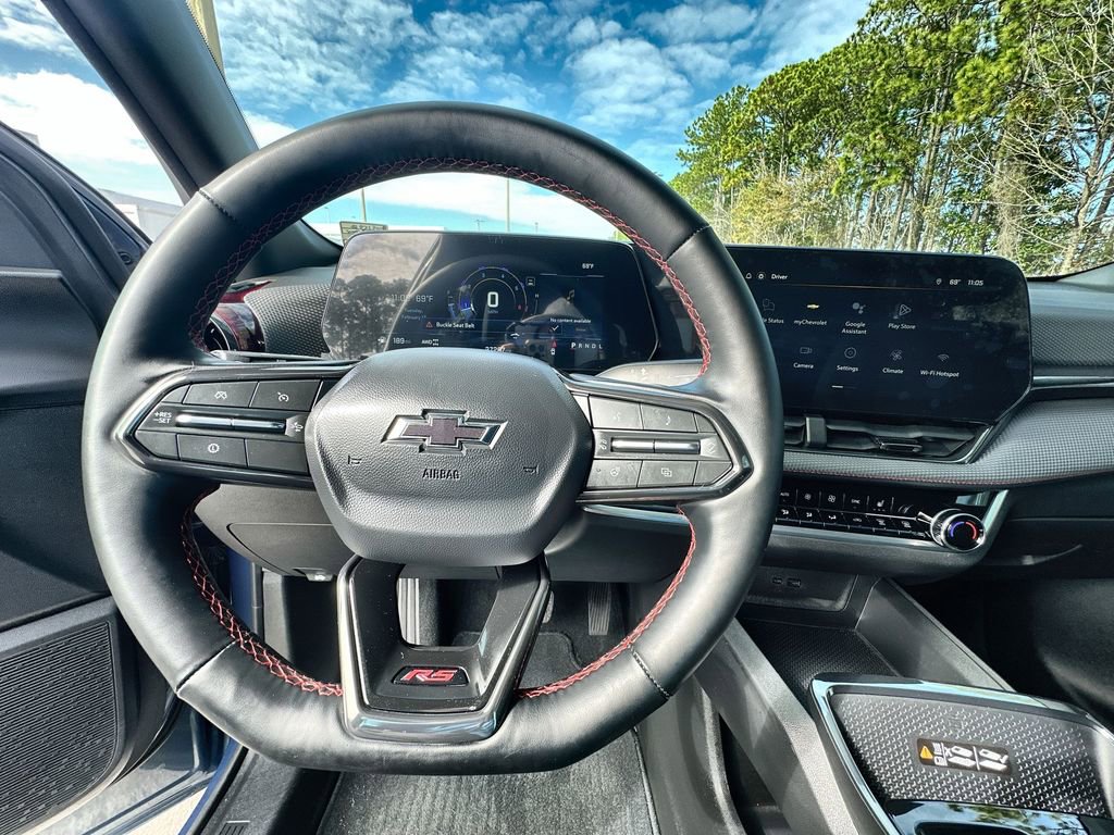 Certified 2026 Chevrolet Equinox RS w/ Safety and Technology Package image 11