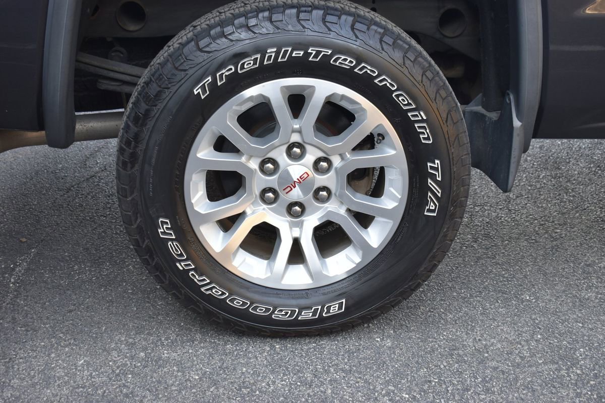 Used 2015 GMC Sierra 1500 SLE w/ SLE Value Package image 43