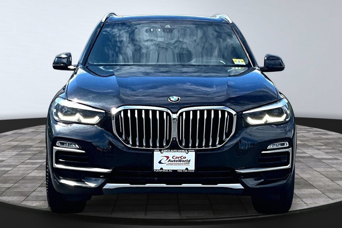 Used 2019 BMW X5 xDrive40i w/ Convenience Package AWD/4WD image 2