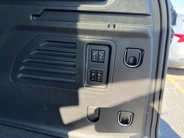 Certified 2024 Chevrolet Traverse RS w/ LPO, Floor Liner Package FWD image 16