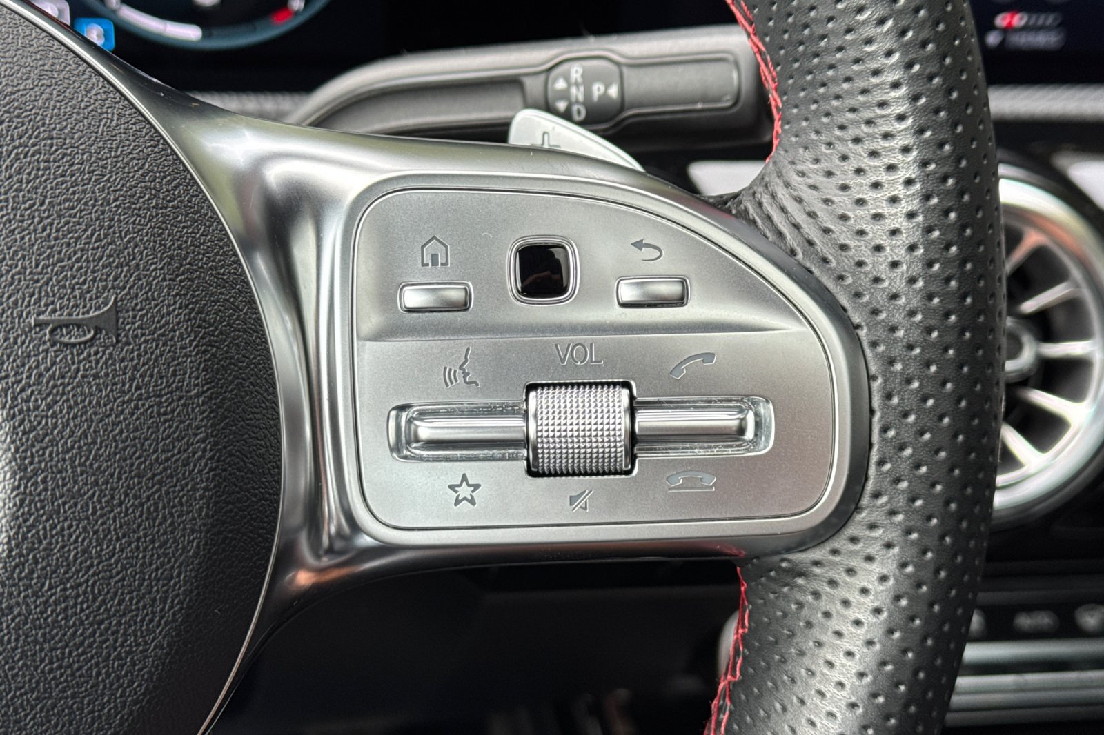 Used 2022 Mercedes-Benz CLA 250 image 29