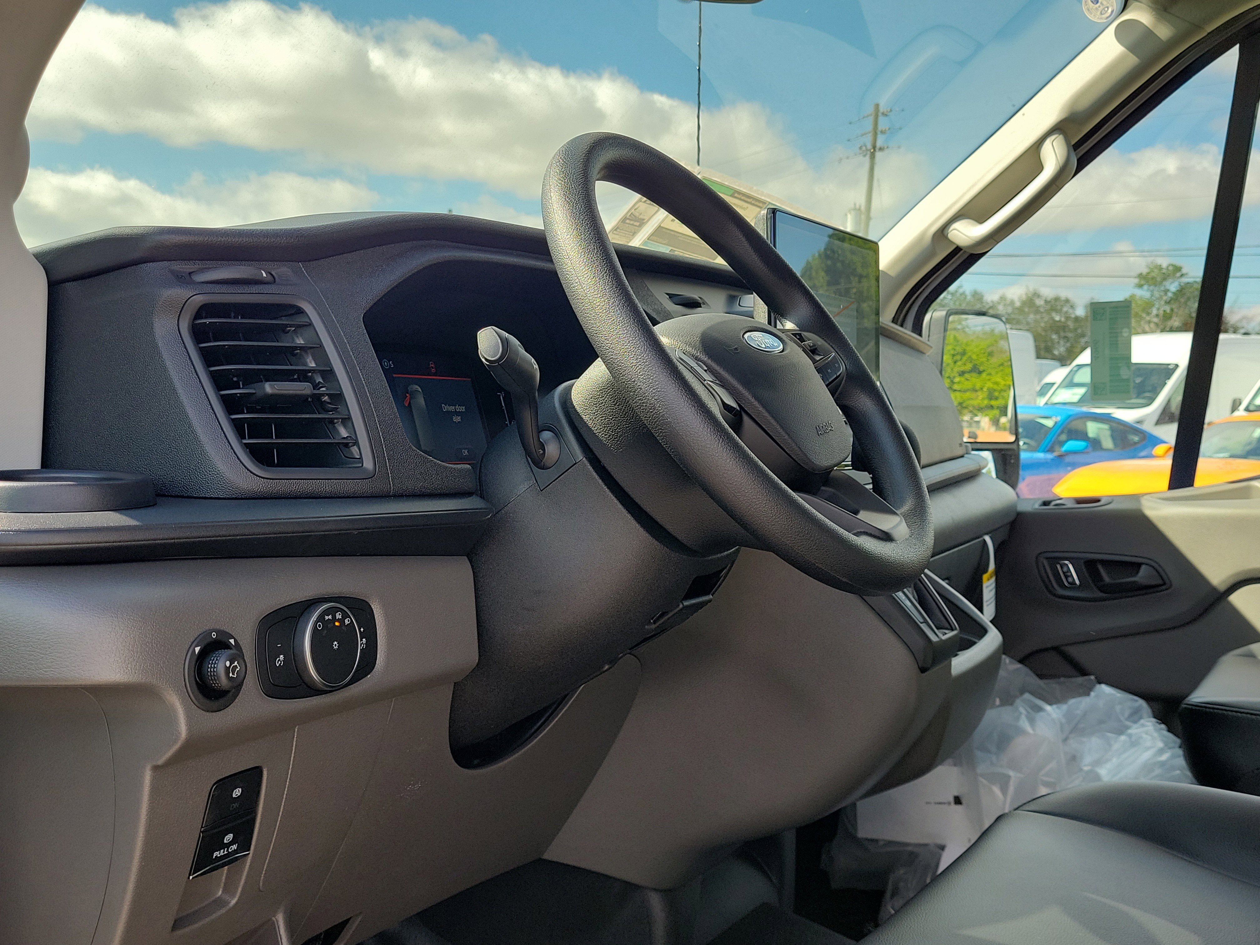 New 2026 Ford Transit 150 148 Medium Roof w/ Load Area Protection Package image 15