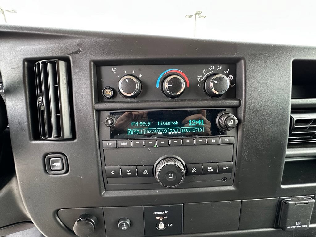 Used 2025 GMC Savana 2500 w/ Driver Convenience Package RWD image 25