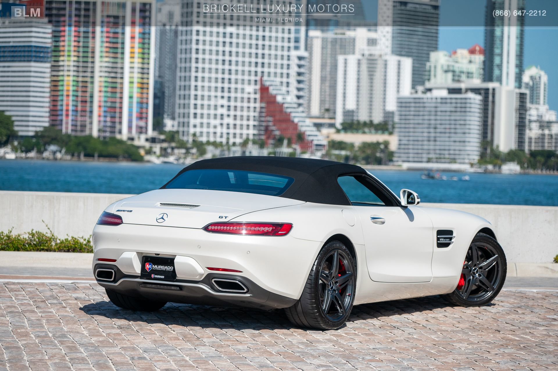 Used 2018 Mercedes-Benz AMG GT Roadster image 4