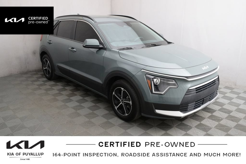 Certified 2025 Kia Niro EX FWD image 4