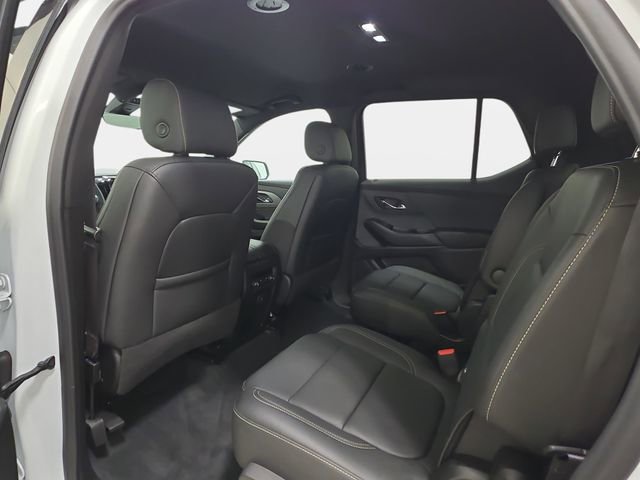 Used 2023 Chevrolet Traverse LT w/ Rear Camera Mirror Package AWD/4WD image 12