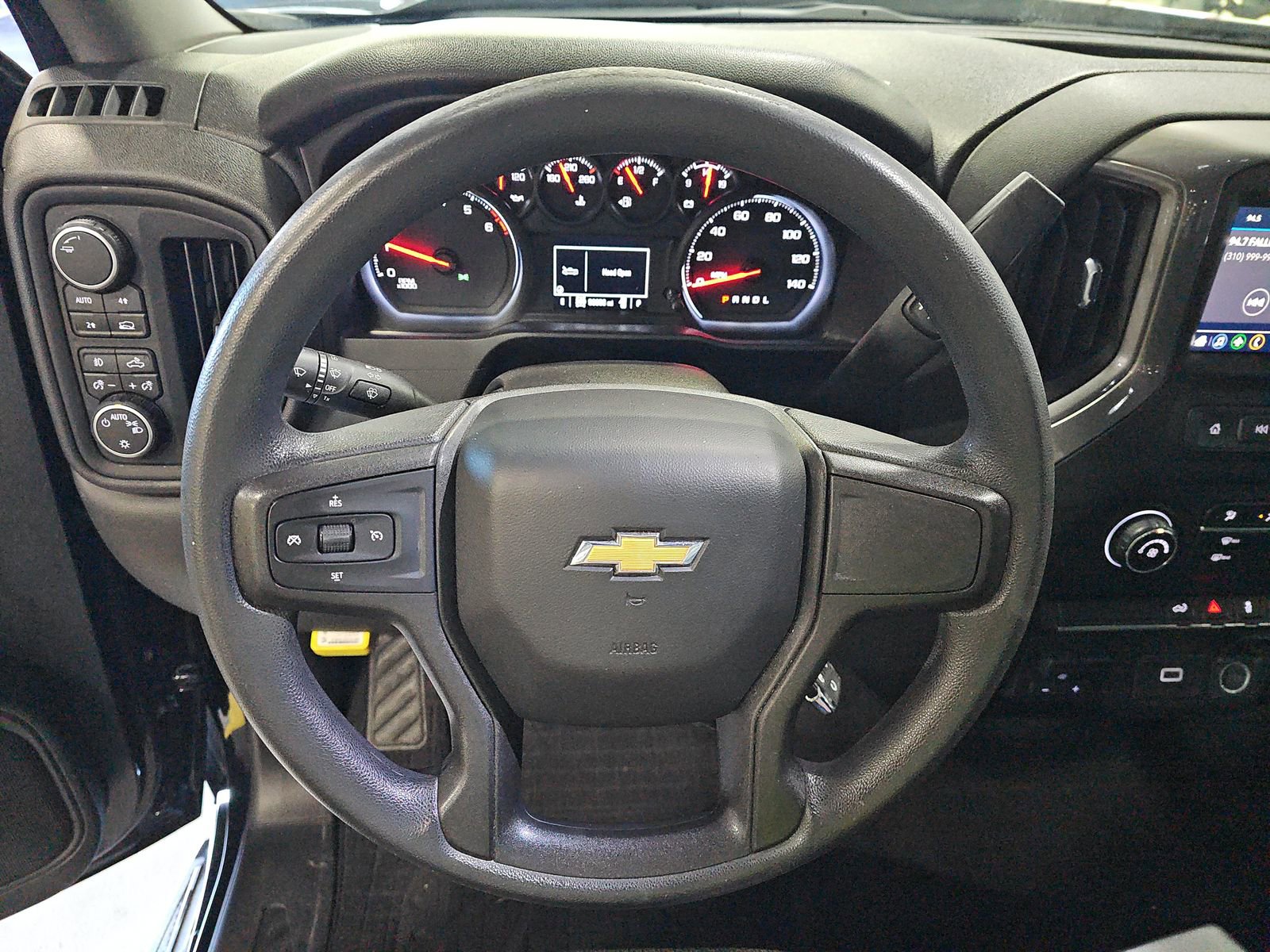 Used 2019 Chevrolet Silverado 1500 Custom w/ Custom Max Trailering Package image 10