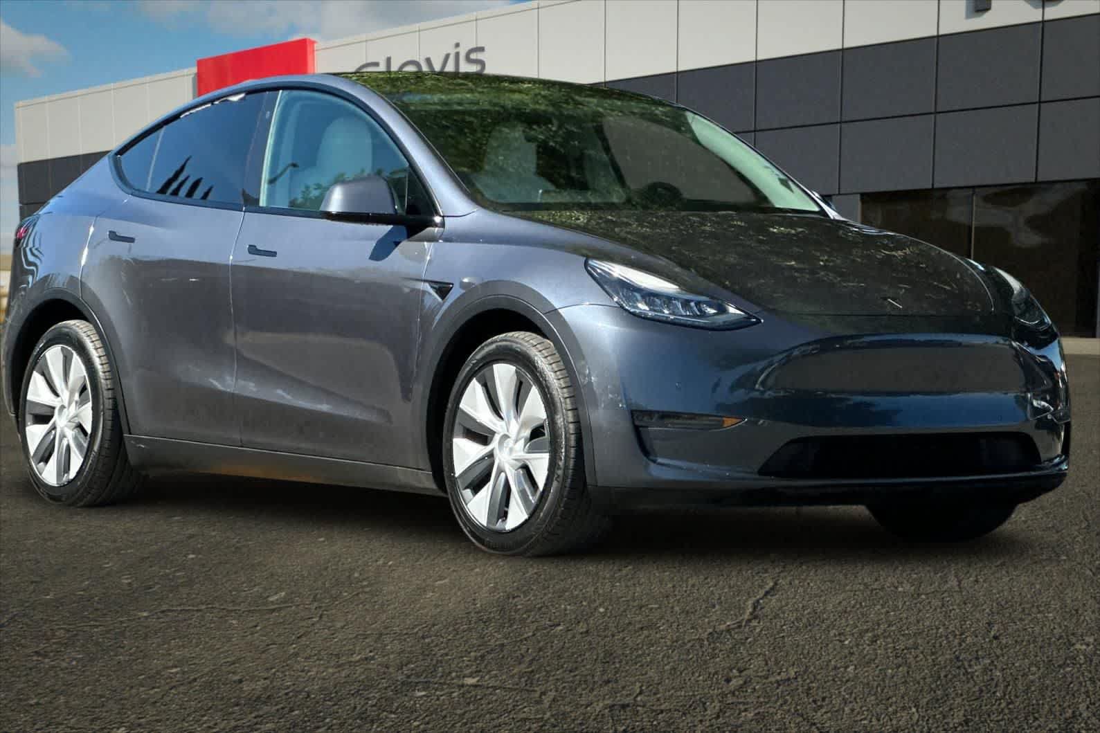 Used 2020 Tesla Model Y Long Range AWD/4WD image 10