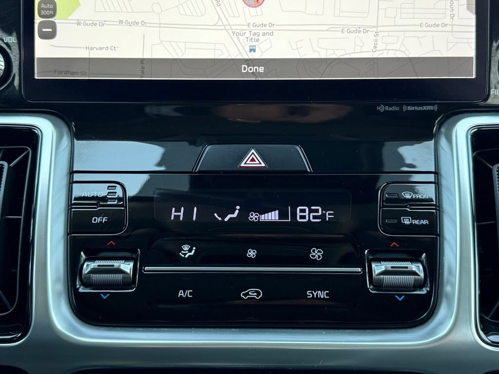 Certified 2022 Kia Sorento SX AWD/4WD image 17