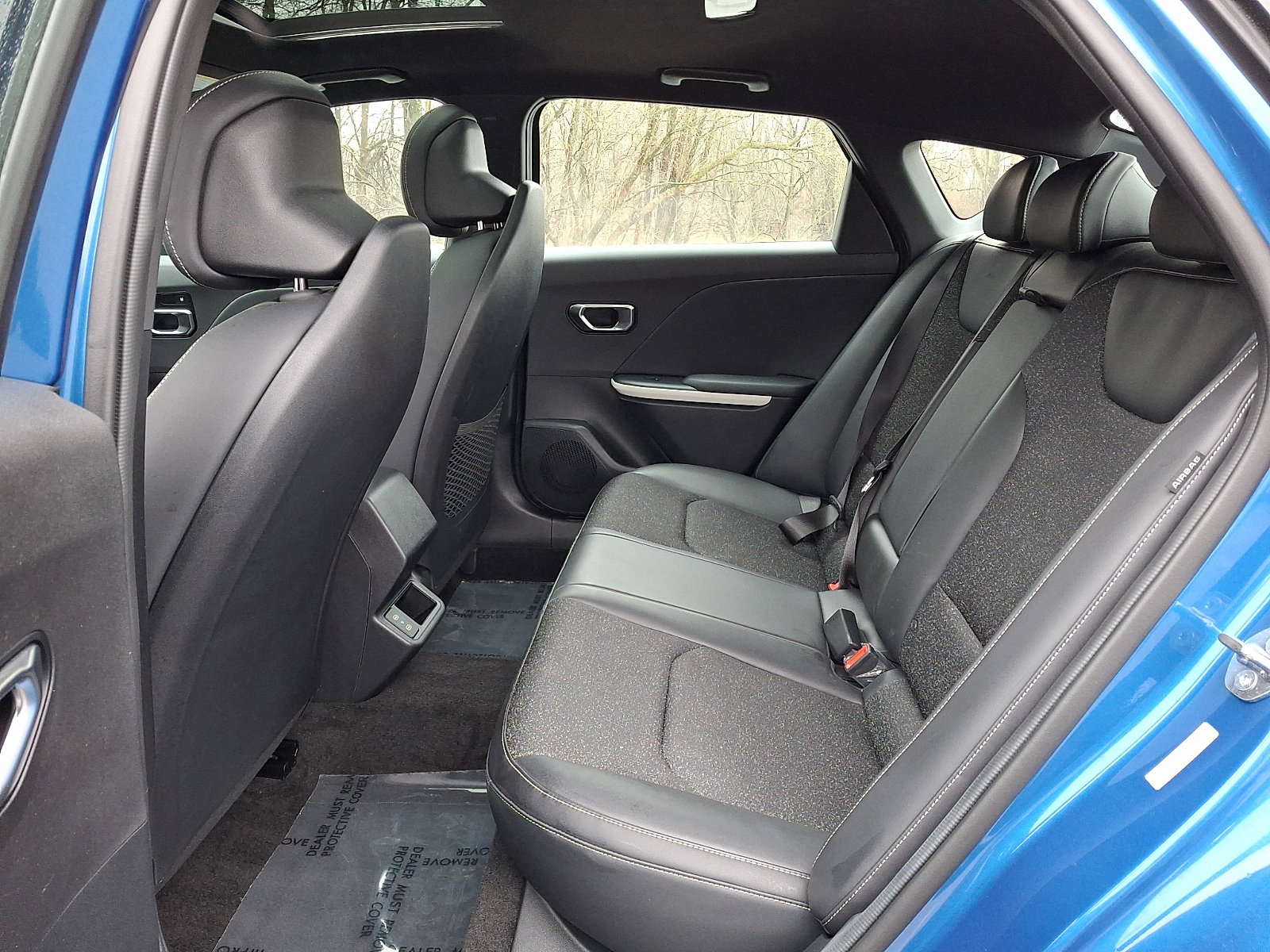 Used 2025 Kia K4 GT-Line w/ GT-Line Sunroof Package image 10