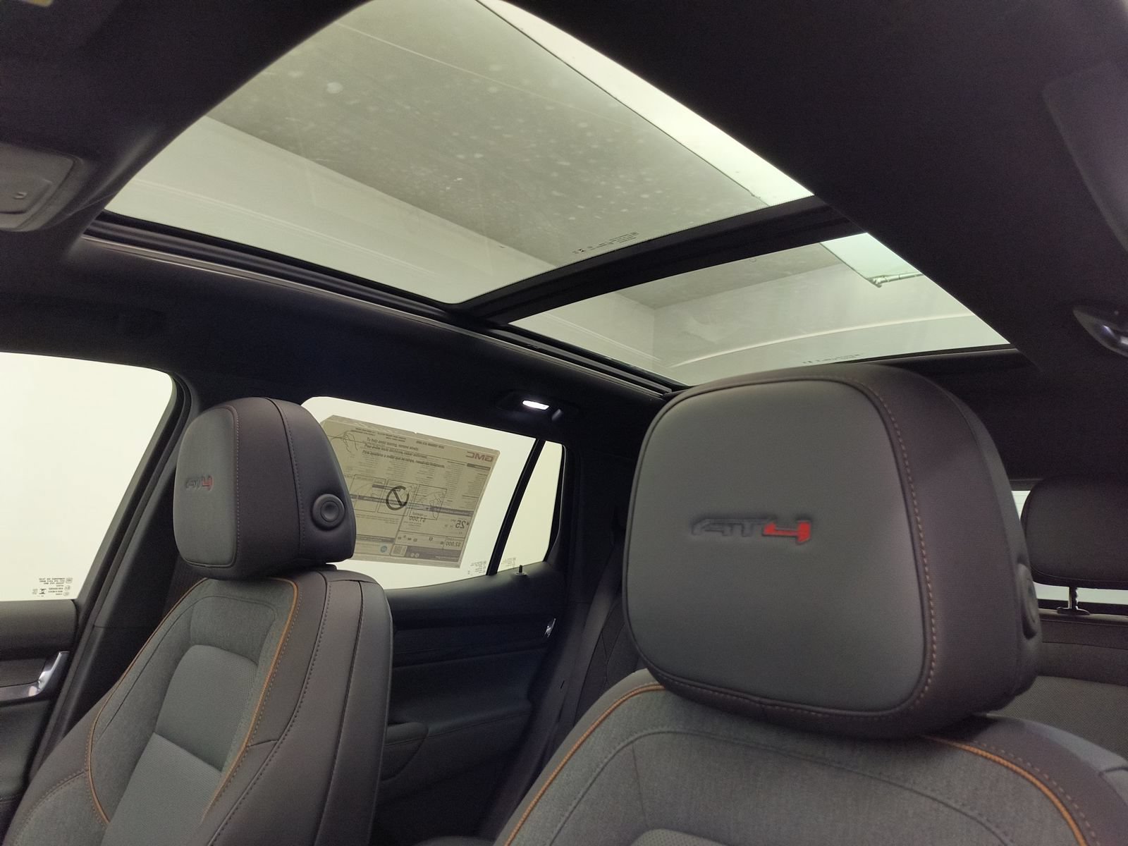 New 2026 GMC Terrain AT4 w/ Technology Package II AWD/4WD image 12