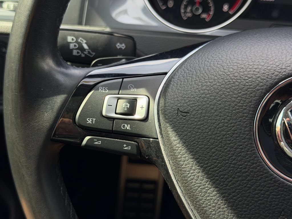Used 2017 Volkswagen Golf Alltrack SE AWD/4WD image 23