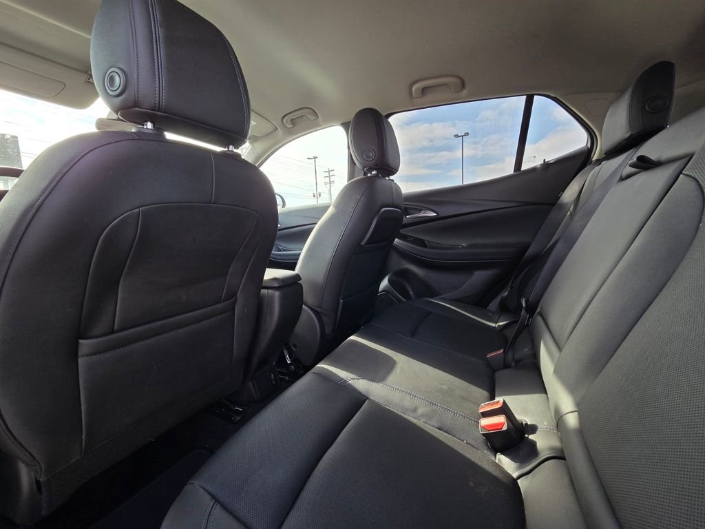 Used 2025 Buick Encore GX Sport Touring w/ Comfort Package image 26