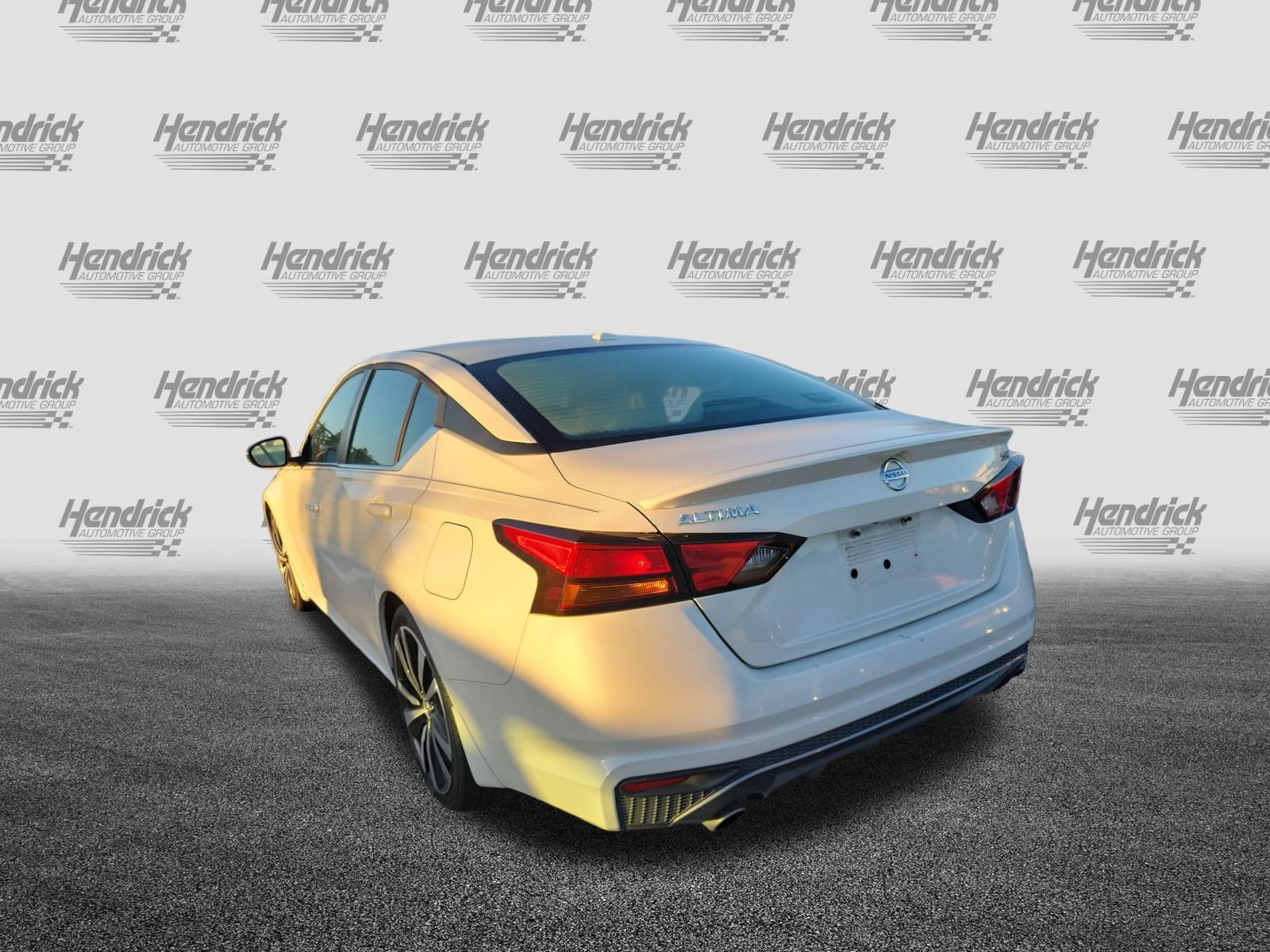 Used 2019 Nissan Altima 2.5 SR w/ SR Premium Package FWD image 8