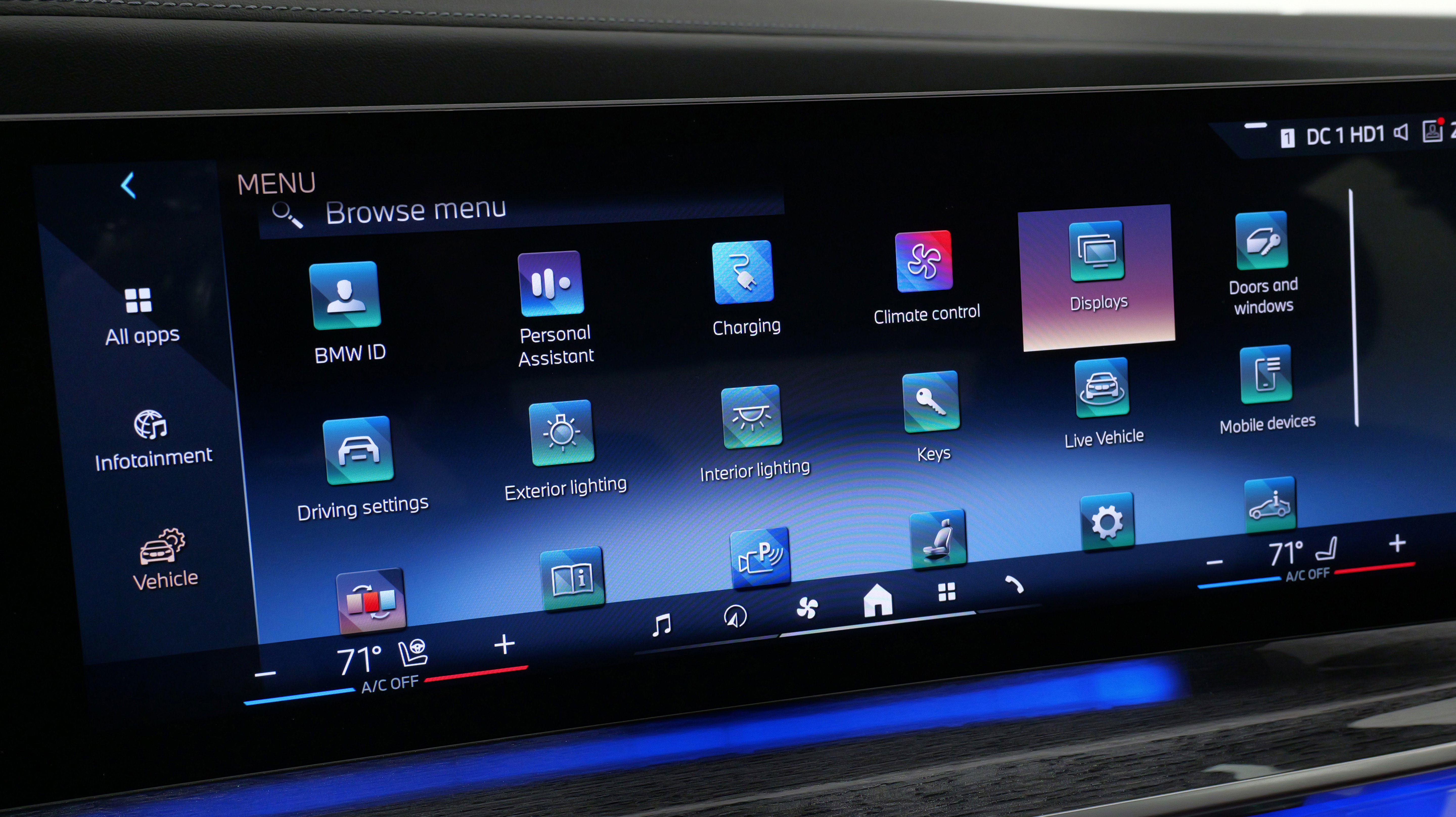 Used 2024 BMW i7 xDrive60 w/ Executive Package image 57