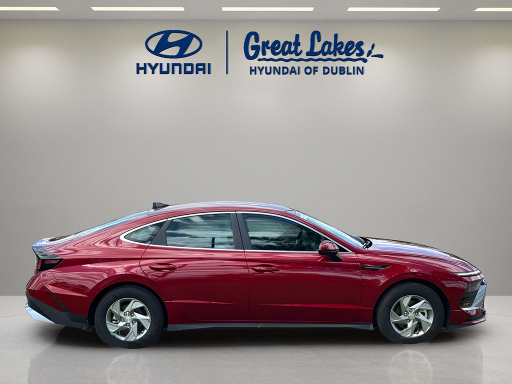 Certified 2025 Hyundai Sonata SE FWD image 6