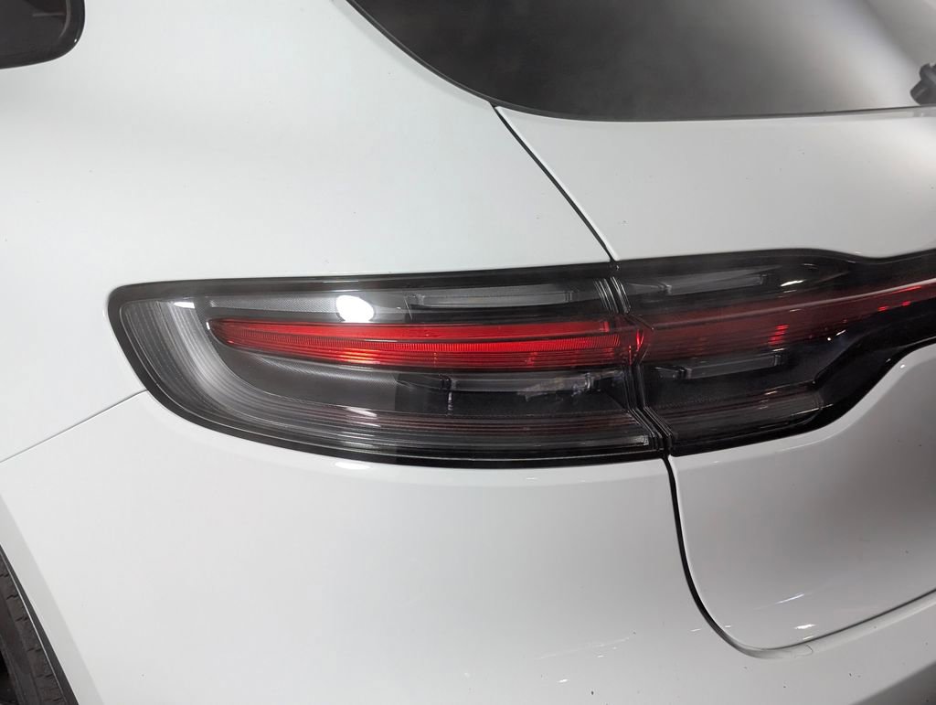 New 2026 Porsche Macan S image 15