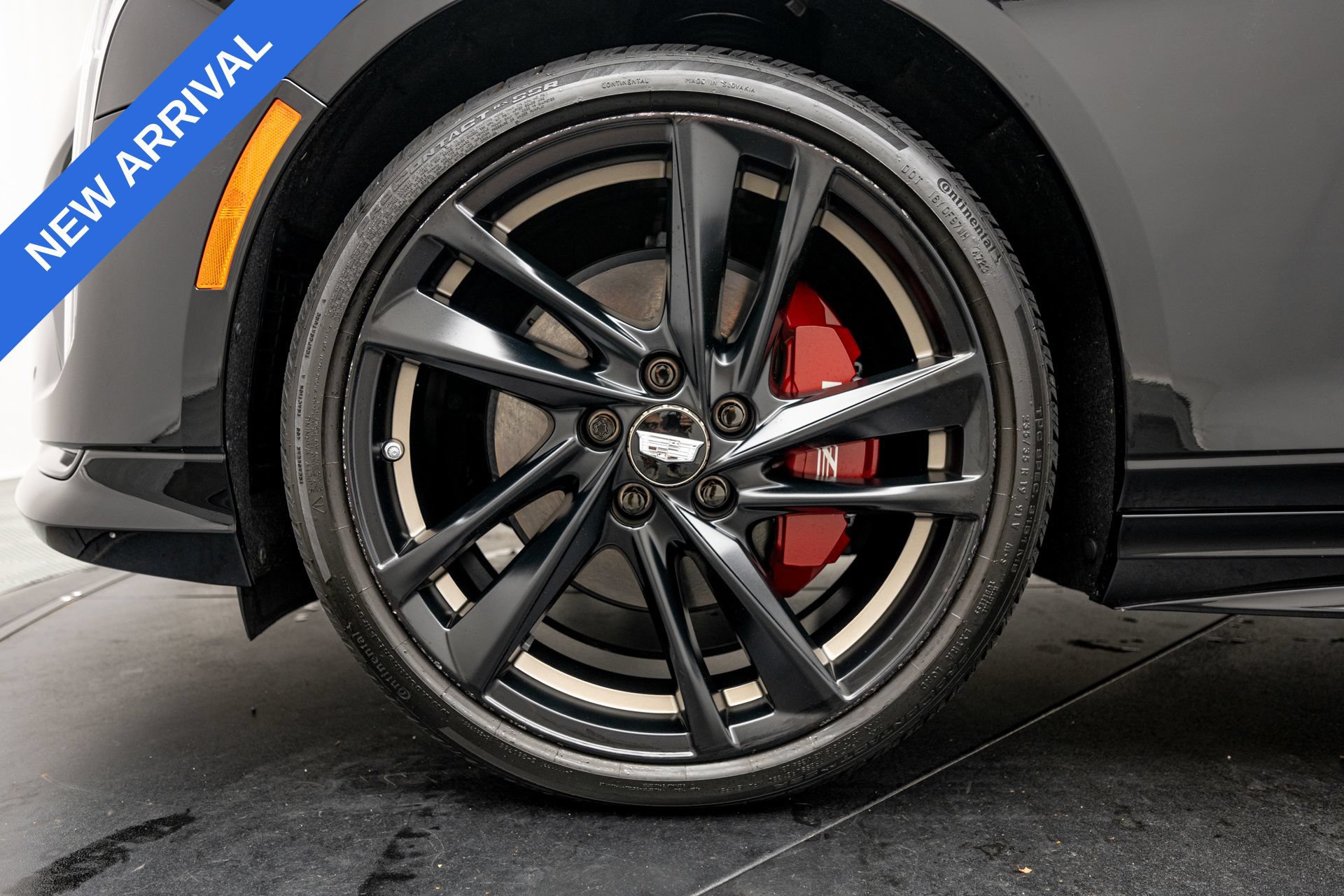 Used 2025 Cadillac CT4 V w/ LPO, Bronce Accent Package AWD/4WD image 37