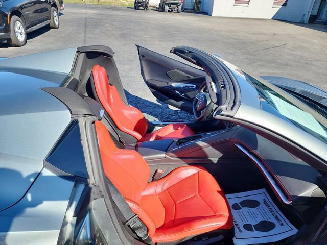 Used 2023 Chevrolet Corvette Stingray Convertible w/ Battery Protection Package RWD image 15