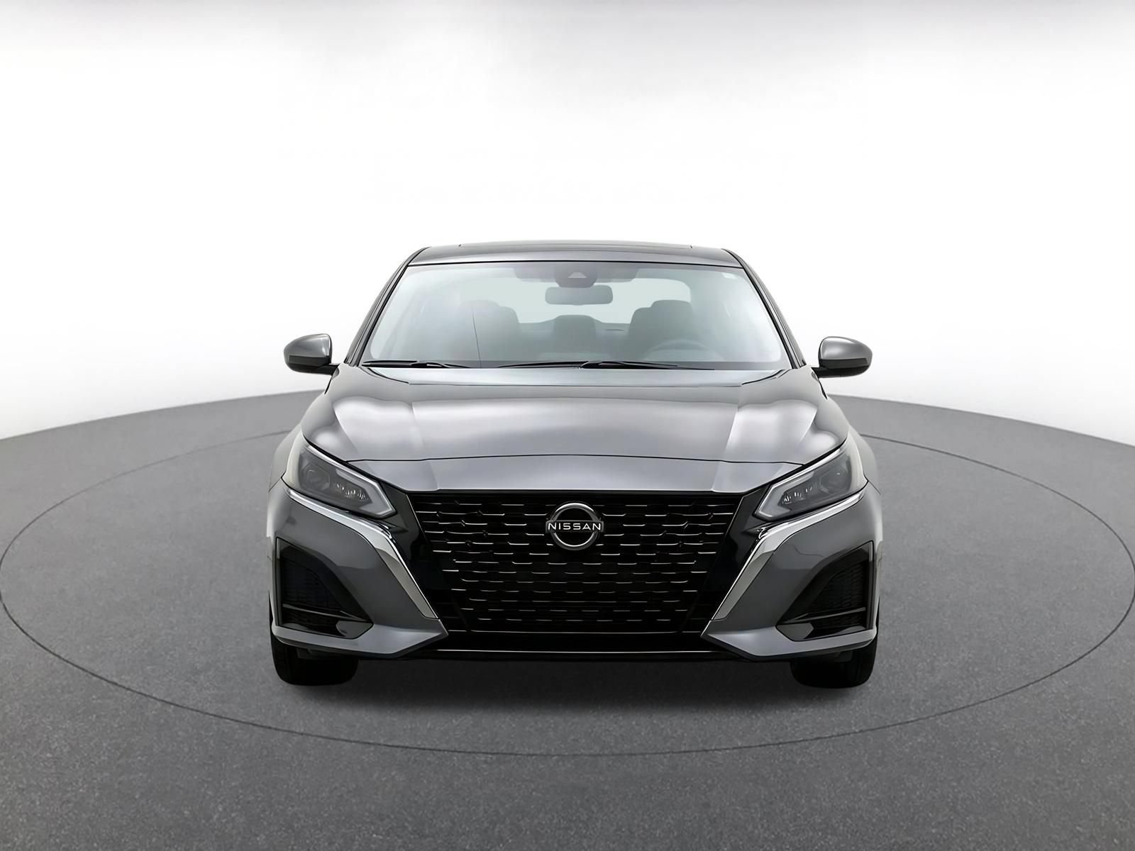 Used 2025 Nissan Altima 2.5 SV FWD video 2