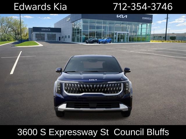 New 2026 Kia Carnival LXS FWD image 2